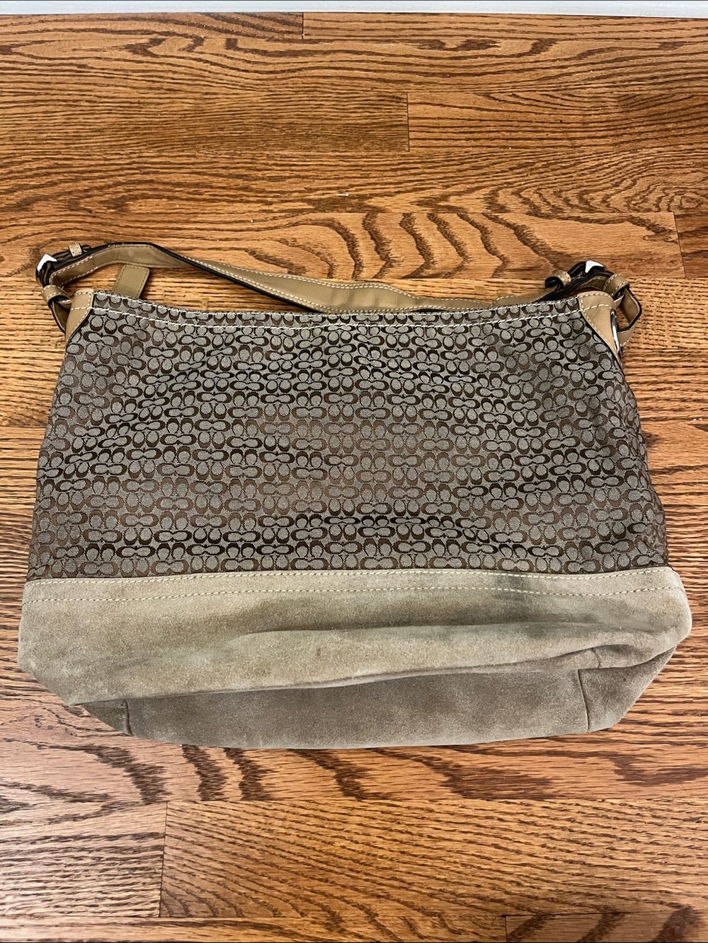 Coach Y2K Hobo Signature C Jacquard Suede Tan Bucket Shoulder Bag F11666 COA